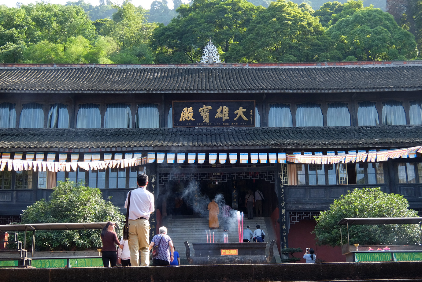 四川-峨嵋山伏虎寺